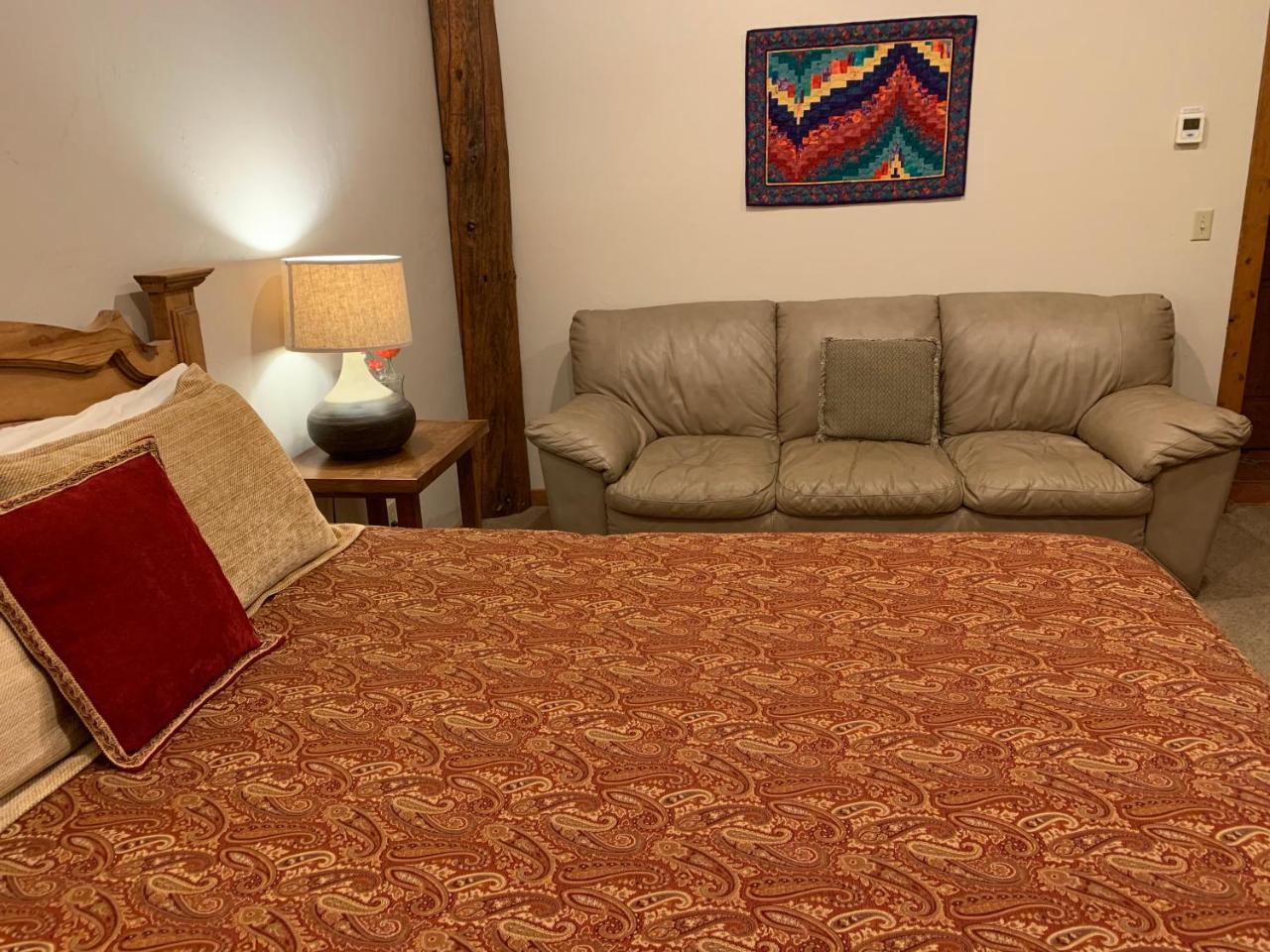 Slot Canyons Inn Bed & Breakfast Ескаланте Екстериор снимка